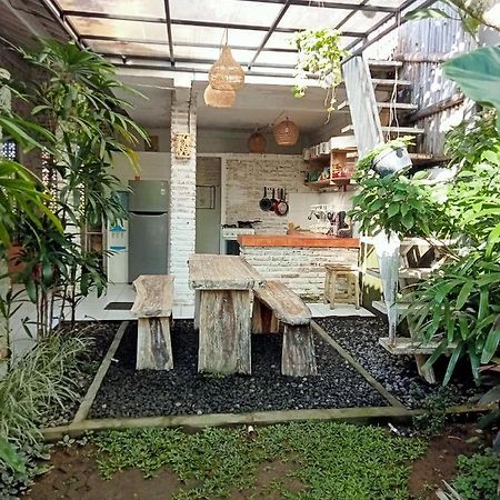 Pondok Ayu Homestay チャングー エクステリア 写真